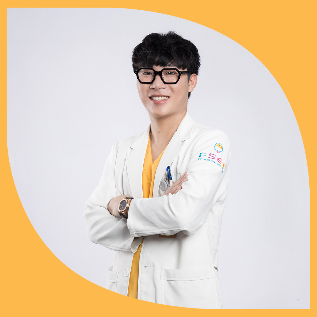 Optometrist-Quy