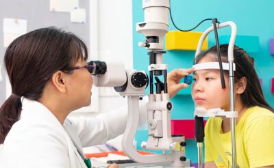 Quy trình mổ mắt cận thị như thế nào? Lưu ý sau mổ cận